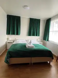 Media Luna Guesthouse - 17