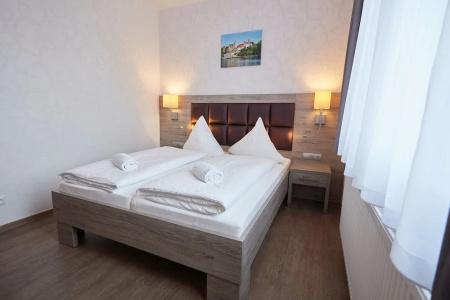 Bernstein Acamed Resort - 33