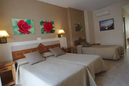 Puerta del Mar - Adults Recommended - 24