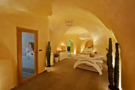 Gold Suite - 20