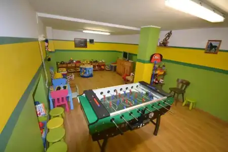 Paradise Lodge - 9