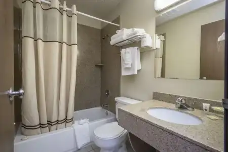 Inn at Truckee - 28