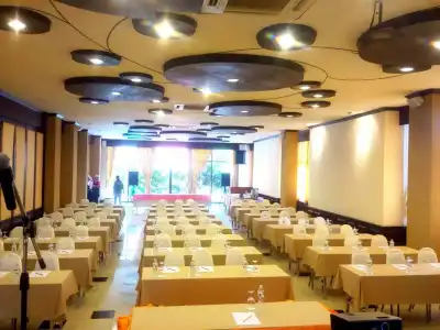 Phuphaya Resort Pattaya - 13