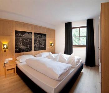 Zin Senfter Residence - 2