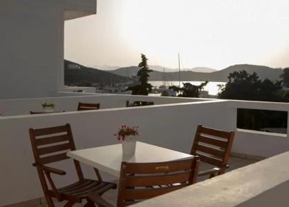 Armadoros / Ios Backpackers - 61