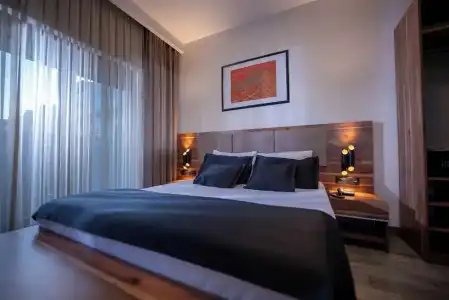 Mari Suites - 125