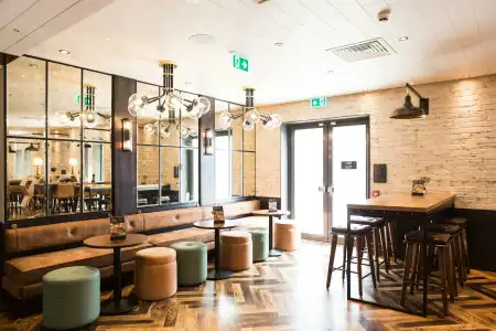 Hub By Premier Inn London King's Cross - 41