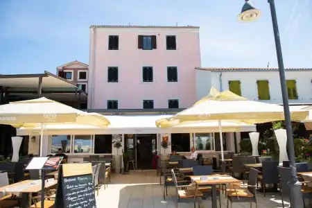 Marina - Restaurant - 27