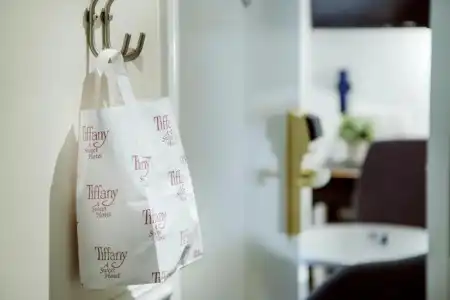 Tiffany - 46