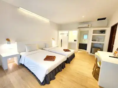 Twin Bay Resort - 102