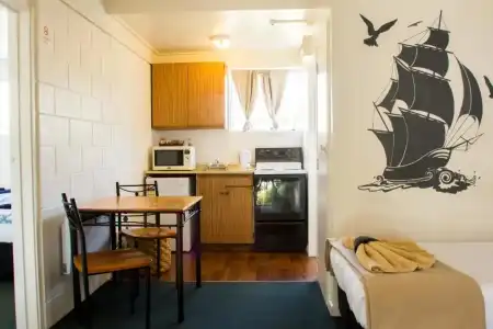 Alpha Motor Inn - 37