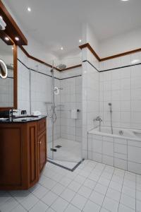 Louisa's Place - 178