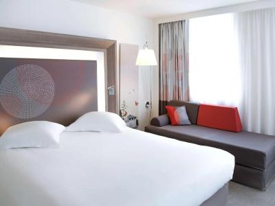 Novotel Lyon Centre Confluence Bord de Saone - 5