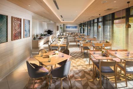 DoubleTree by Hilton Tokyo Ariake - 13