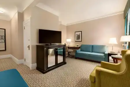 Fairmont Chateau Laurier Gold Experience - 78