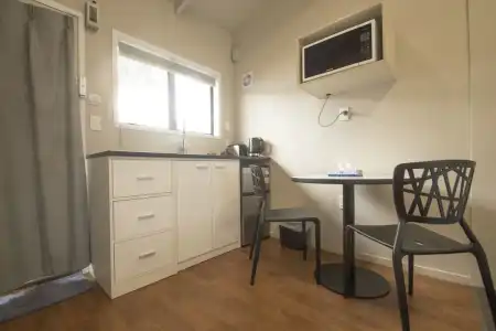 Middlemore Motel - 25