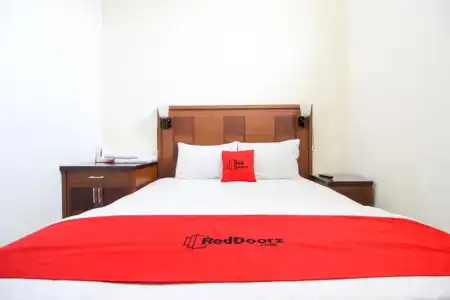 RedDoorz Plus @ Tegal Panggung - 22
