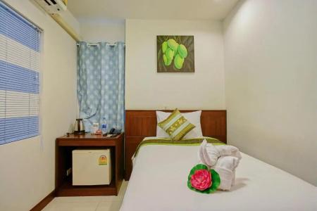 Ruen Buathong Boutique - 22