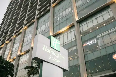 Holiday Inn & Suites Jakarta Gajah Mada by IHG - 49