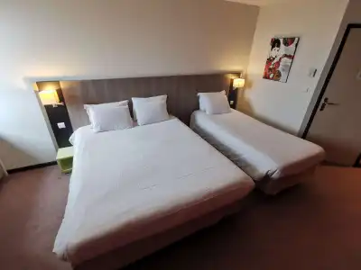 Mercure Chartres Est - 121
