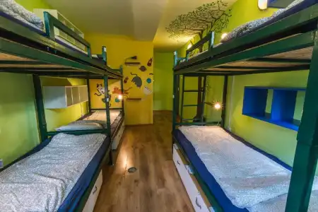 Island Hostel - Adults only - 29