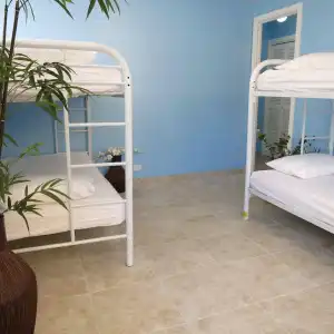 Waikiki Beachside Hostel - 30
