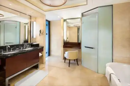 Crowne Plaza Chengdu Panda Garden by IHG - Near Panda Base - 106