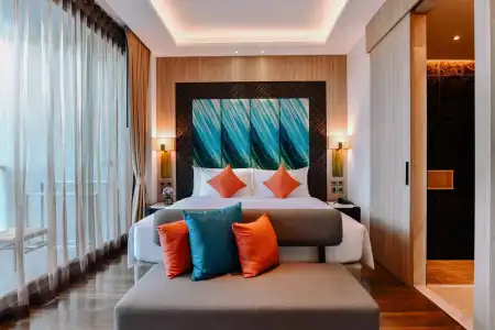 SKYVIEW Resort Phuket Patong Beach - 4
