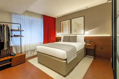 Indigo LONDON - 1 LEICESTER SQUARE by IHG - 75