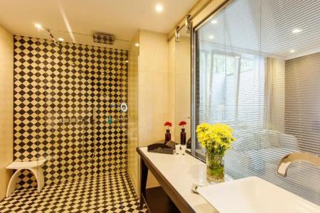 Quentin Boutique - 36