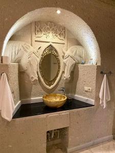 Abu Hayat Cave Suites - 25