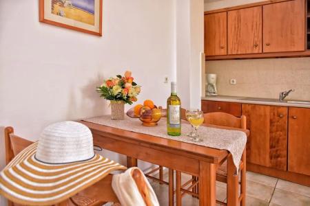 Aspri Petra Apartments - 47