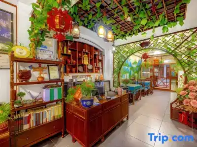 Yuhua Chunxiao Boutique Theme Inn - 103