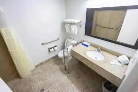 Ocean Breeze Inn - 21