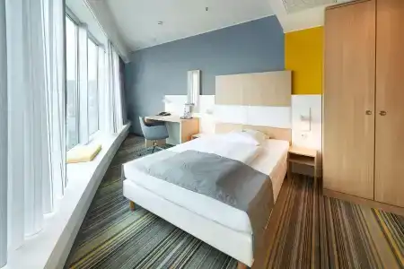 Premier Inn Wurzburg - 99