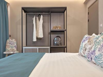 Koukounaria & Suites - 3