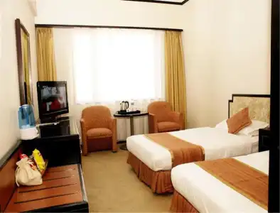 Dalian Royal - 4