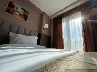 Doanesia Premium And Spa Tirana - 25