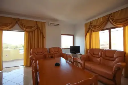 Apartments Dine - 11