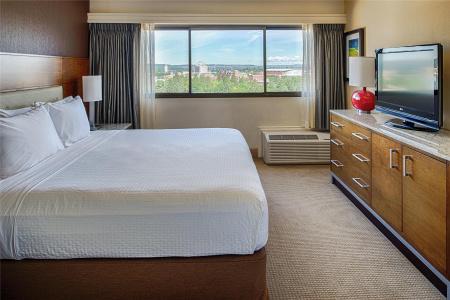 DoubleTree by Hilton Spokane City Center - 104