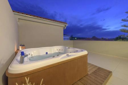Azure Resort & Spa - 16