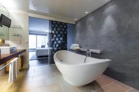 Radisson Blu, Frankfurt - 74