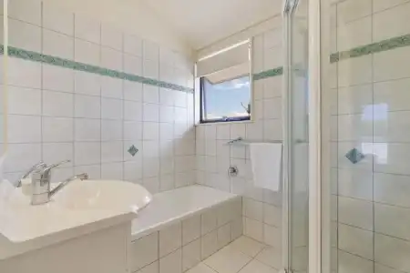 Glen Eden Beach Resort - 58