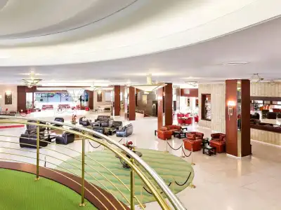 Aro Palace - 1