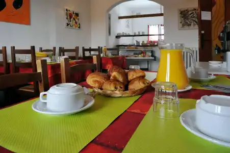 Hôtel Les Rosiers - 10