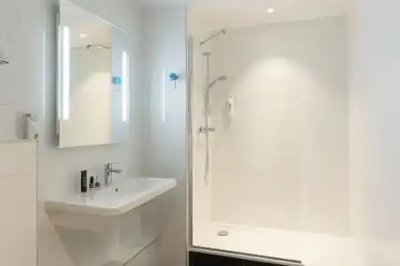 ibis Styles Lyon Confluence - 120