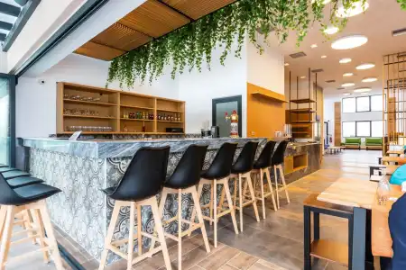 T Premium Suites - 24