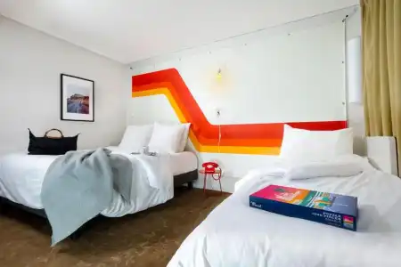 Big Sky & Spa - 20