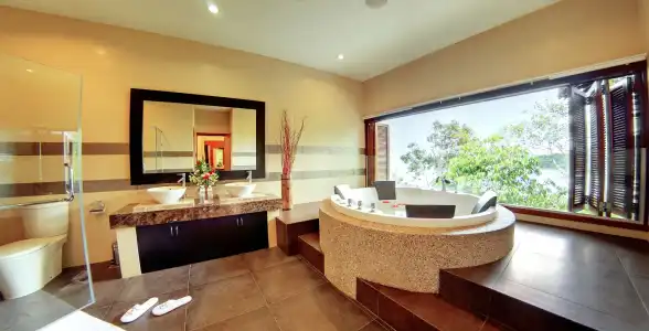 Bunga Raya Island Resort & Spa - 8