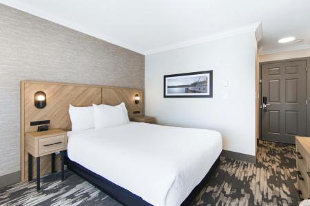Sandman & Suites Kelowna - 49